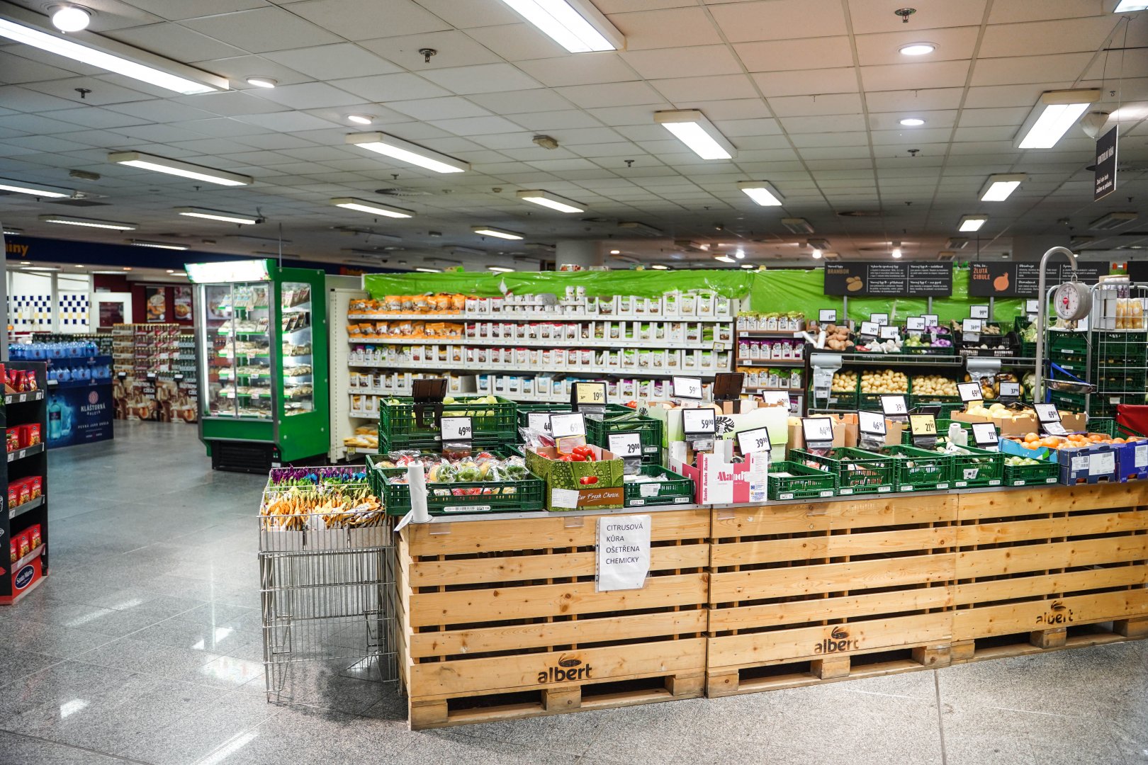 Albert supermarket